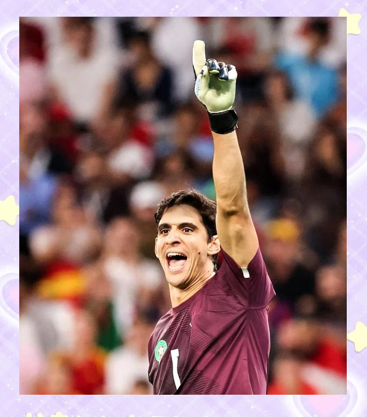 西甲球队签下新后卫，强化后防线的简单介绍