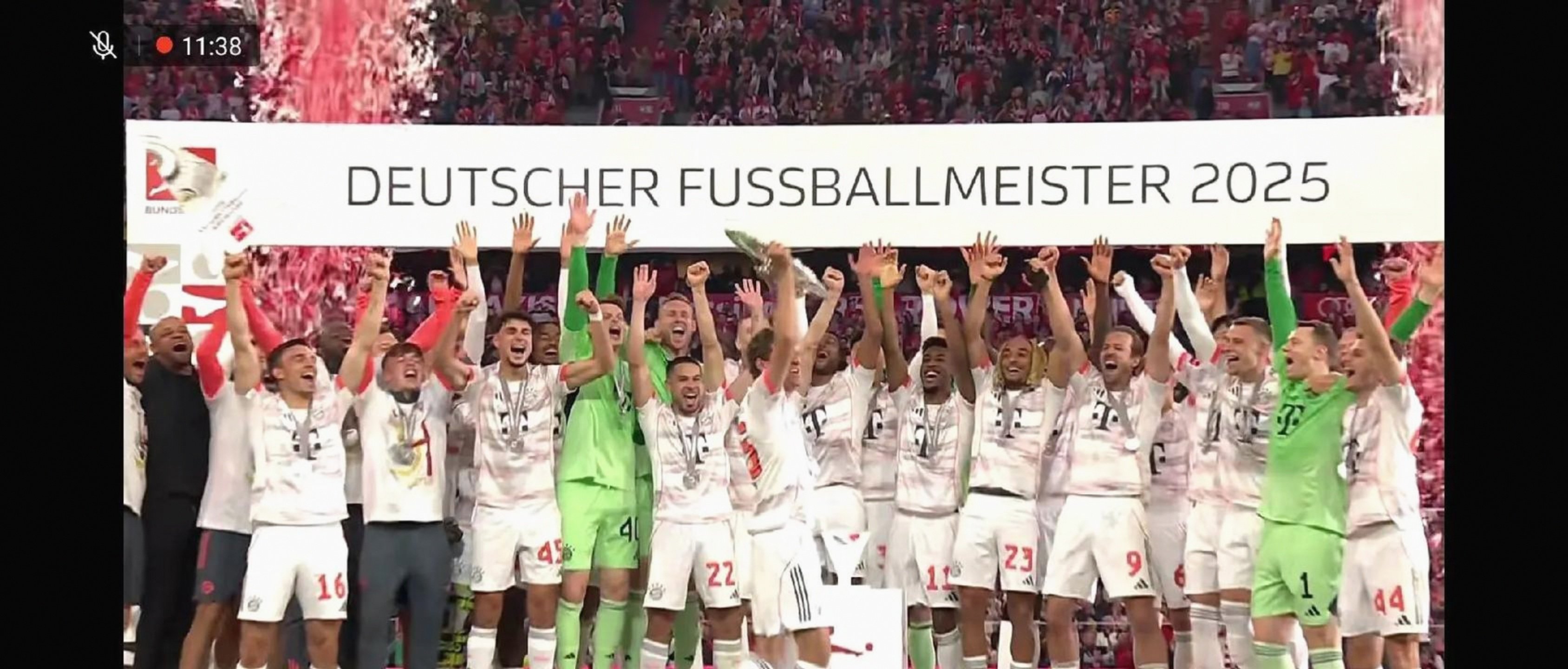 汉堡取得主场胜利，冲击联赛前列的简单介绍